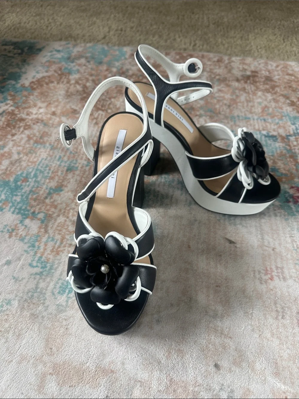 Gianni Bini Black and White Floral Platform Sandals